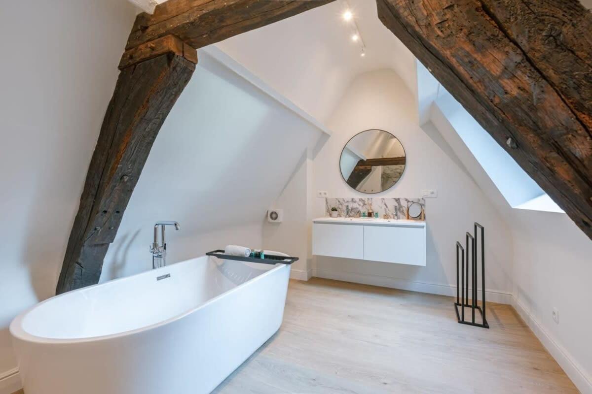 Huswell - Modern Apartment On Top Location In Antwerp Exterior photo